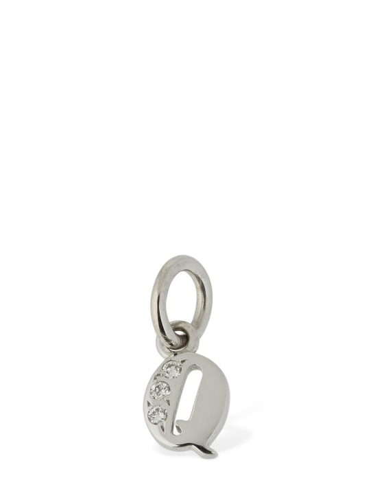 DoDo - 18KT White gold Q charm w/ diamonds