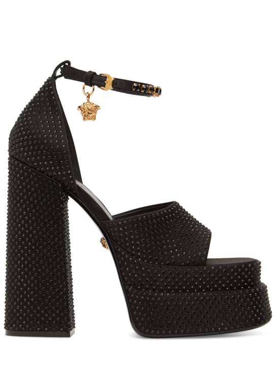 Versace: Sandales en satin embelli 155 mm