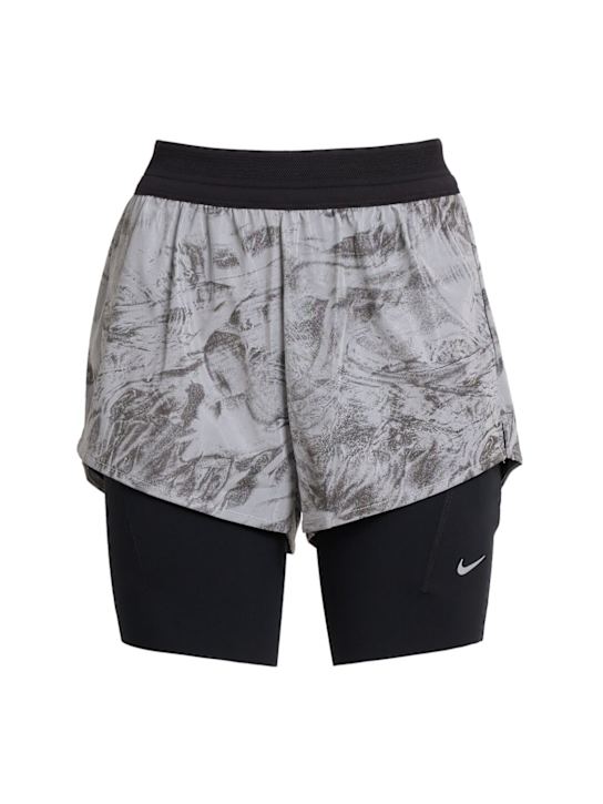 Nike: Shorts de running Swift réfléchissants