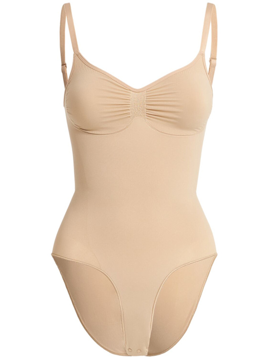 SKIMS: Seamless Sculpt Body Slip