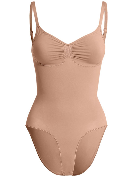 SKIMS: Seamless Sculpt Body Slip