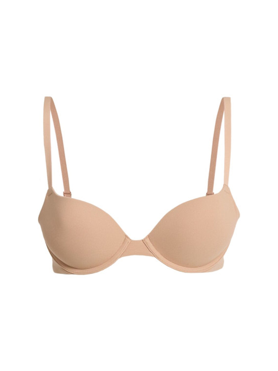 SKIMS: Sostén push-up de nylon
