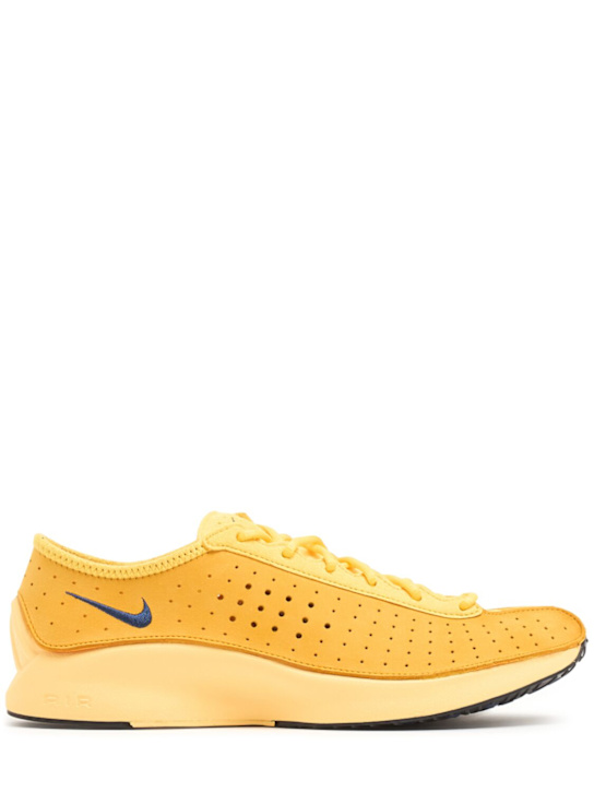 Nike: Sneakers Air Superfly