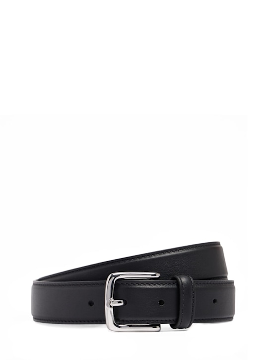 1929: Leather belt