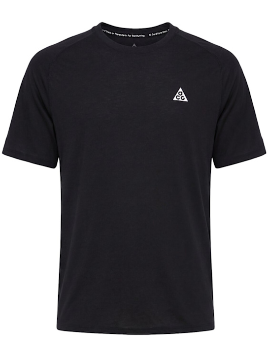 Nike - ACG Solar Chase Dri-FIT ADV tee