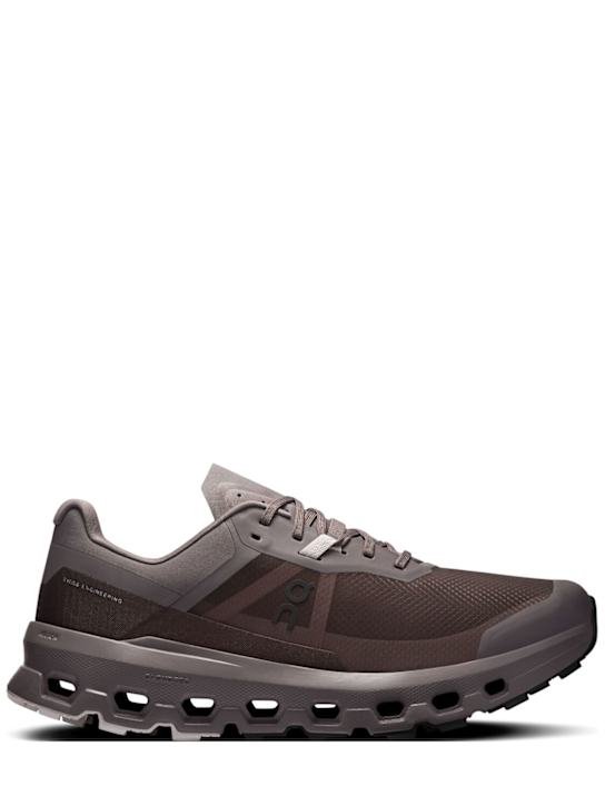 On: Cloudvista 2 sneakers