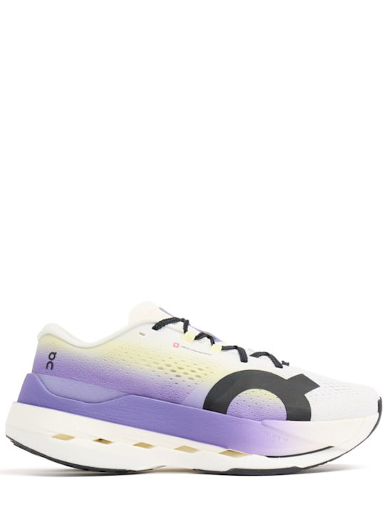 On: Cloudboom Max sneakers