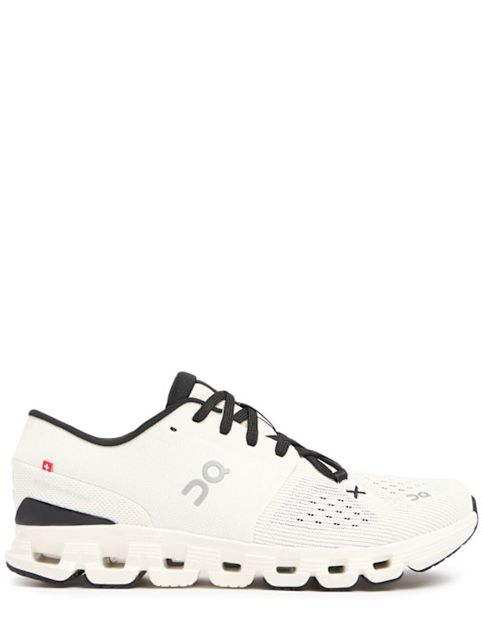 On - Cloud X 4 sneakers
