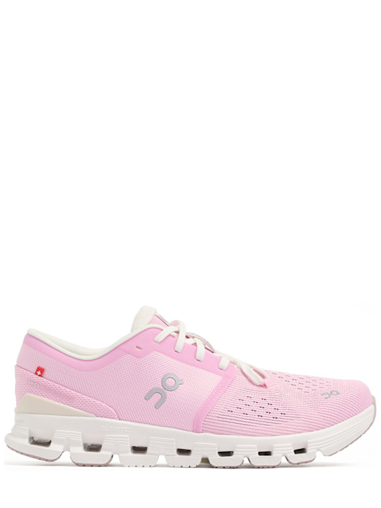 On: Cloud X 4 sneakers