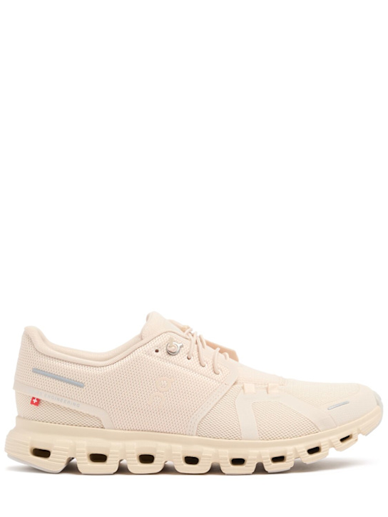 On: Cloud 6 sneakers
