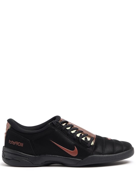 Nike: Total 90 Premium Tiempo sneakers