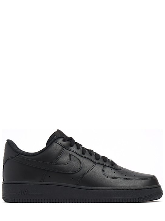 Nike - Air Force 1 '07 sneakers