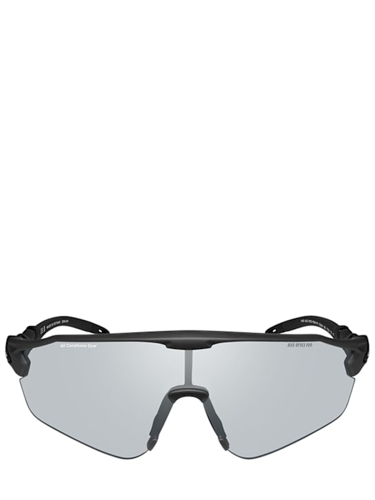 Nike - ACG Vista Peak Photochromic sunglasses