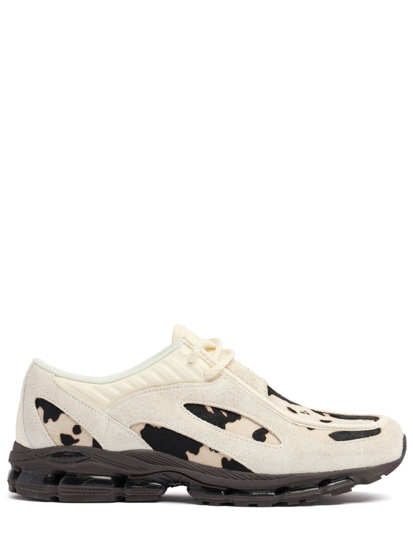 New Balance: U1890 sneakers