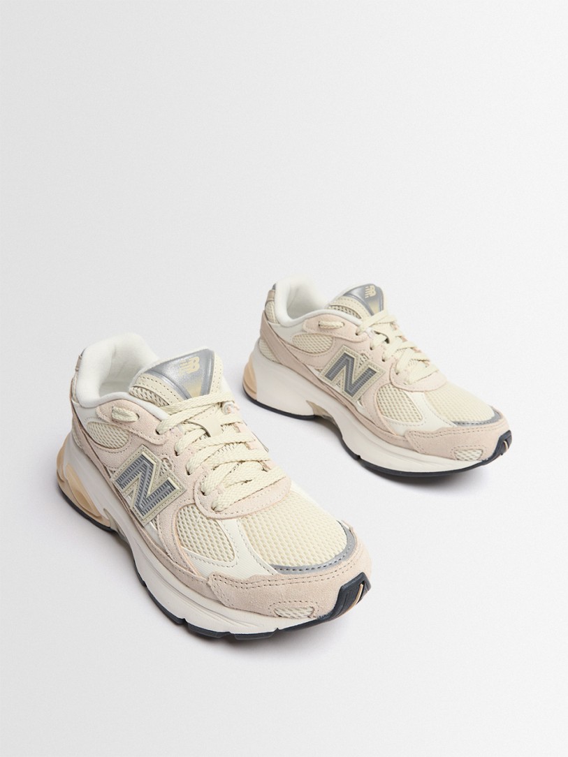 New Balance: 2010 sneakers