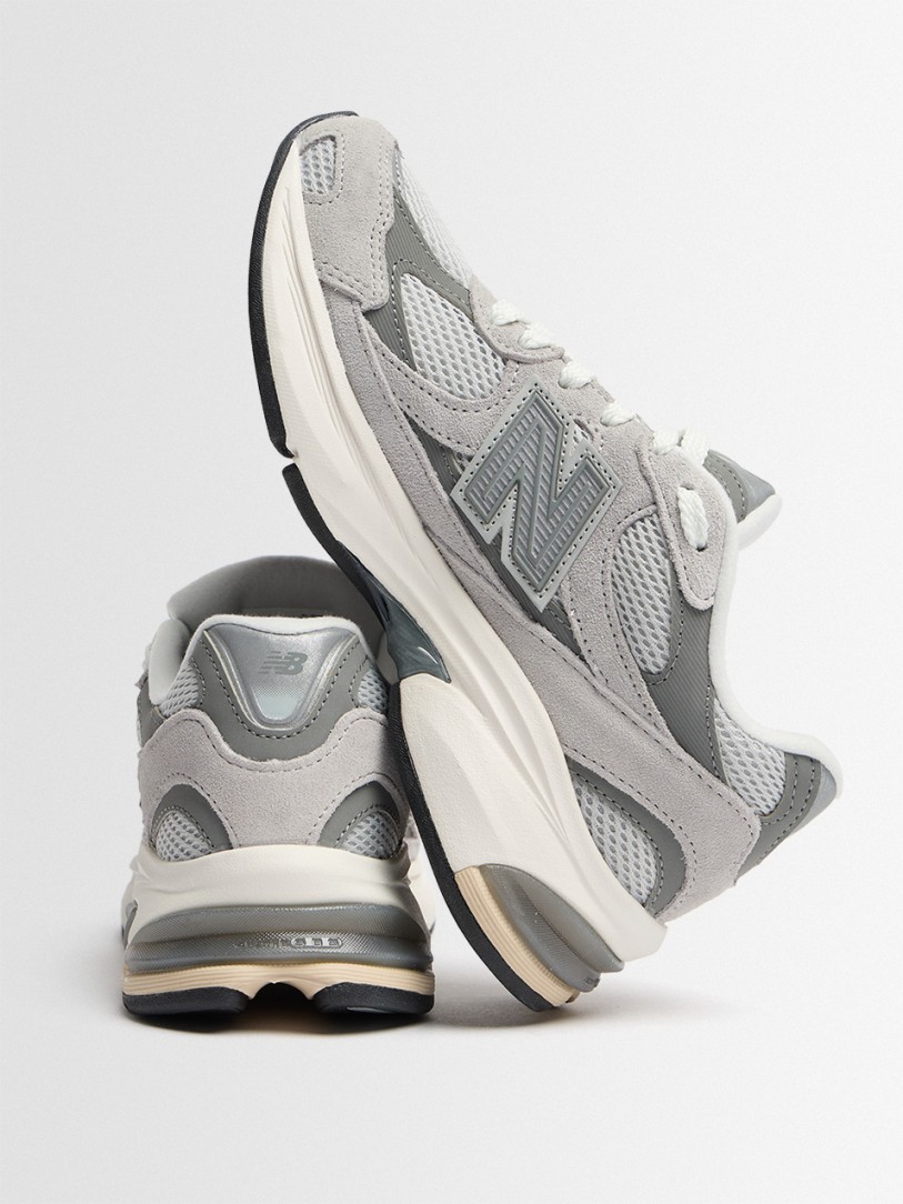 New Balance: 2010 sneakers