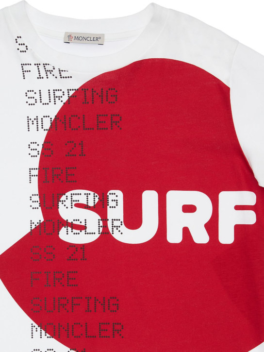 Moncler: T-shirt en jersey de coton imprimé