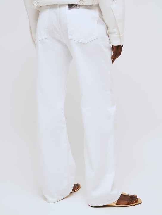 Valentino: JEANS AUS BAUMWOLLDENIM MIT WEITEM BEIN