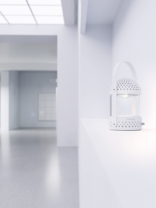 Transparent: Enceinte légère