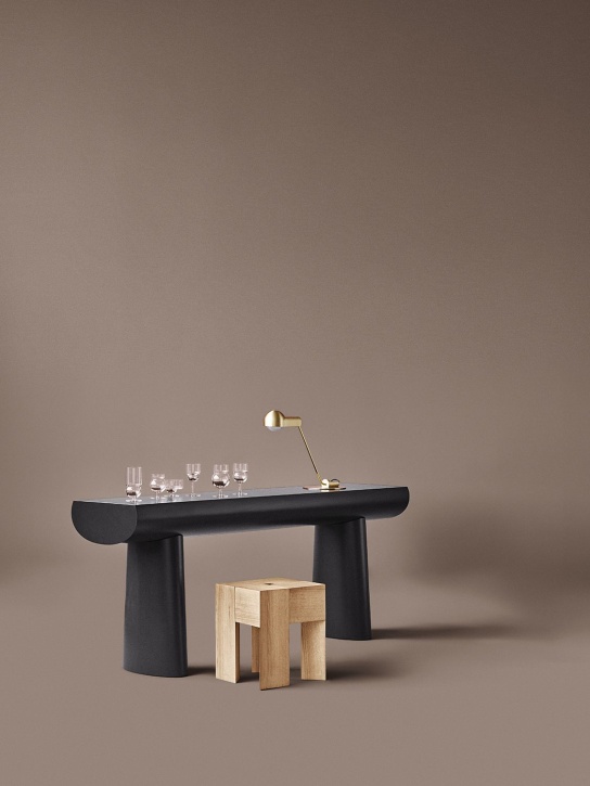 Karakter: TriAngle stool
