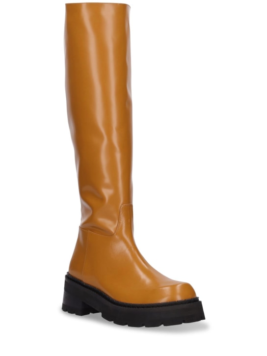 BY FAR: Botas altas Russel de piel 40mm