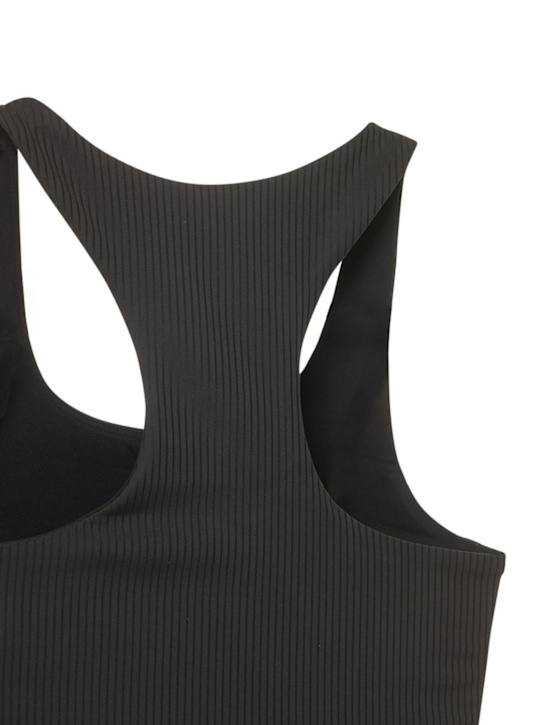 Girlfriend Collective: Brassière en tissu technique stretch Paloma