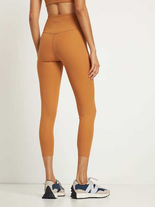 Girlfriend Collective: Leggings vita alta in techno a costine