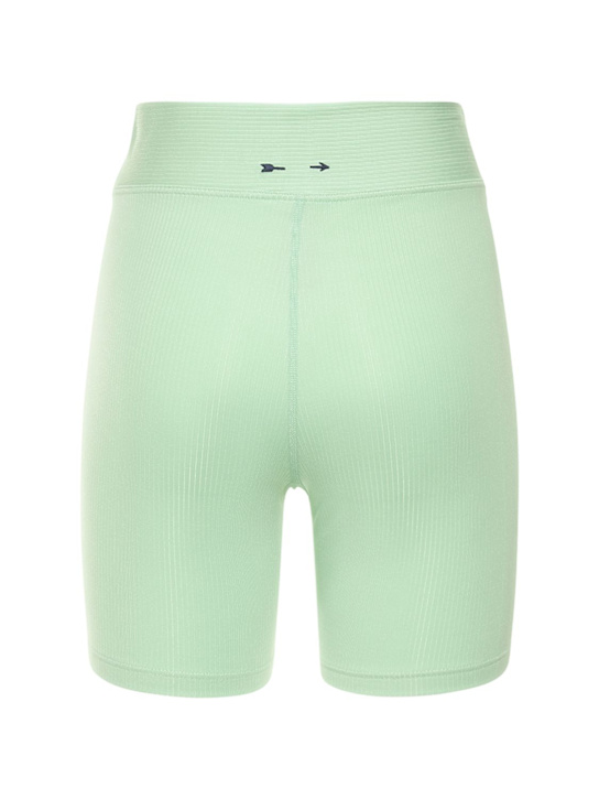 THE UPSIDE: Solstice mid rise spin shorts