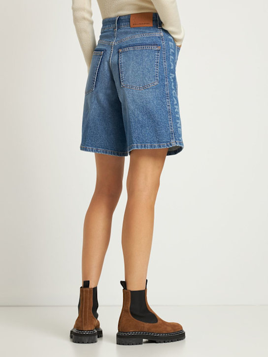 Stella McCartney: Bermudas anchas de denim de algodón