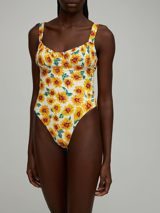 Weworewhat: Bañador entero con estampado