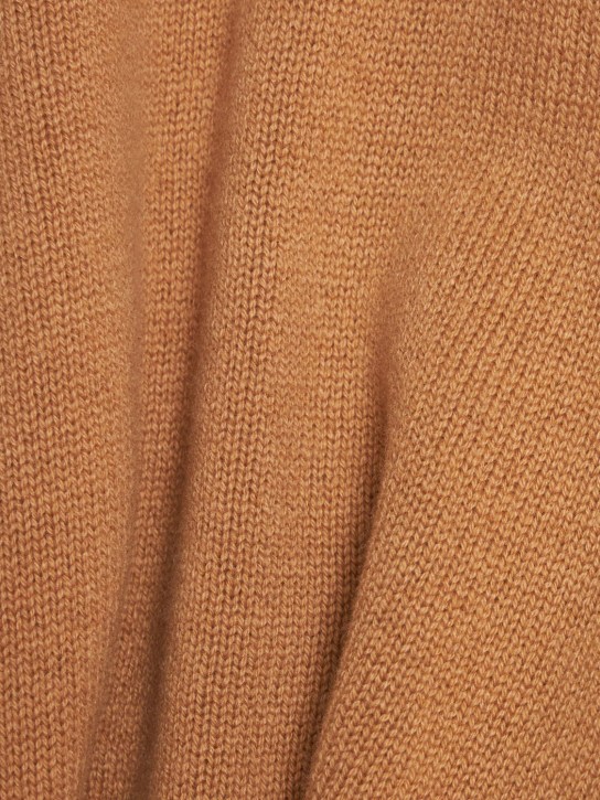 Annagreta: Anna cashmere turtleneck sweater