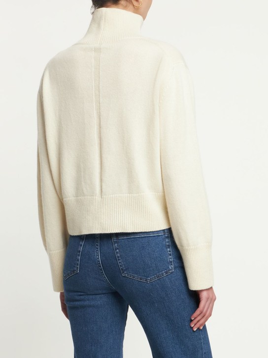 Annagreta: Anna cashmere turtleneck sweater