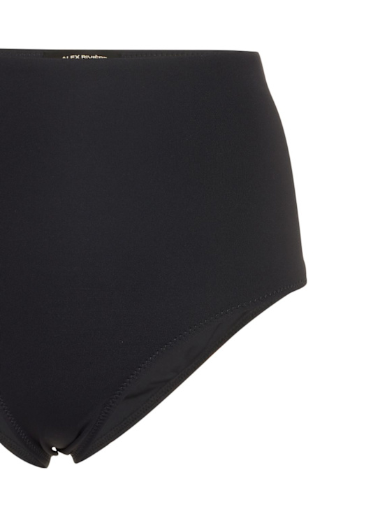 Alex Rivière Studio: Riva bikini
