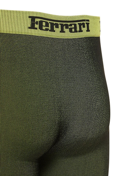 Ferrari: Legging sans coutures en tissu technique à logo