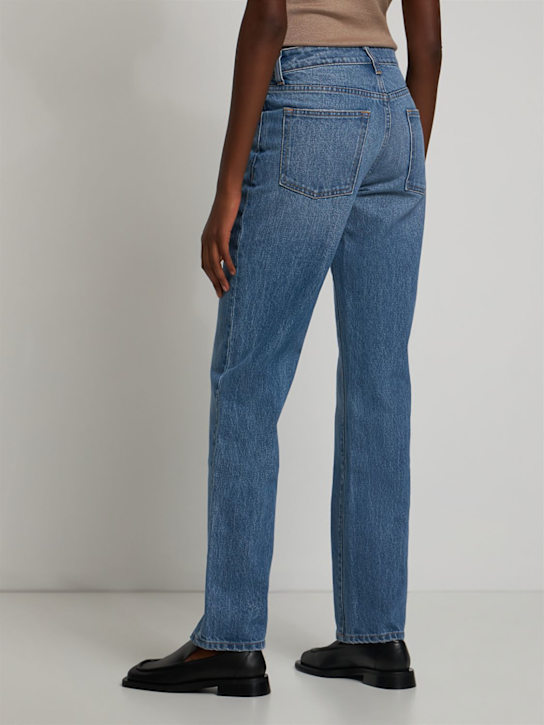 Brandon Maxwell: Gerade Jeans aus Denim mit geschöpftem Bund