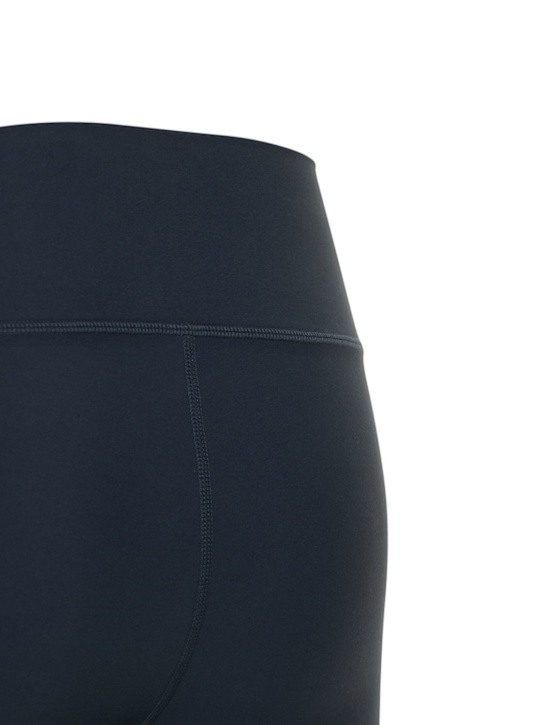Weworewhat: Shorts biker vita alta Tennis