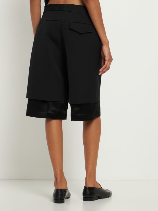 Jil Sander: Bermuda en sergé de laine et satin