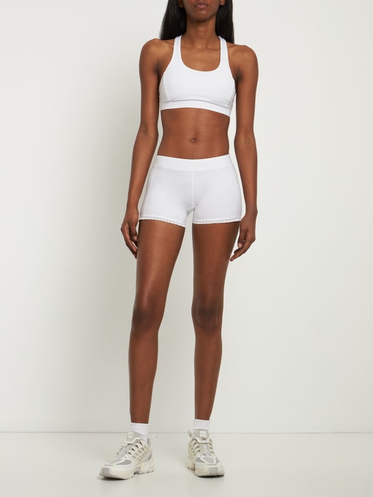 L'etoile Sport: Brassière de sport à bretelles croisées