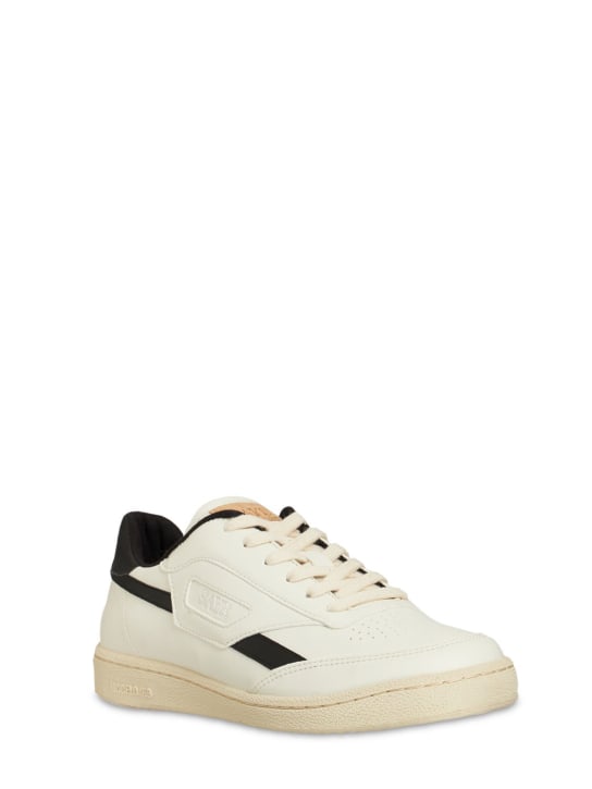 Saye: Vegane Sneakers „Modello ‘89“