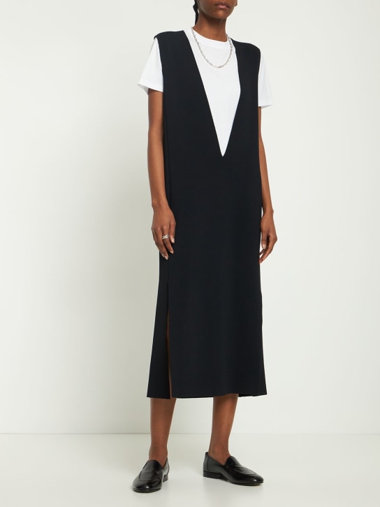Jil Sander: Vestito midi in interlock con scollo a V