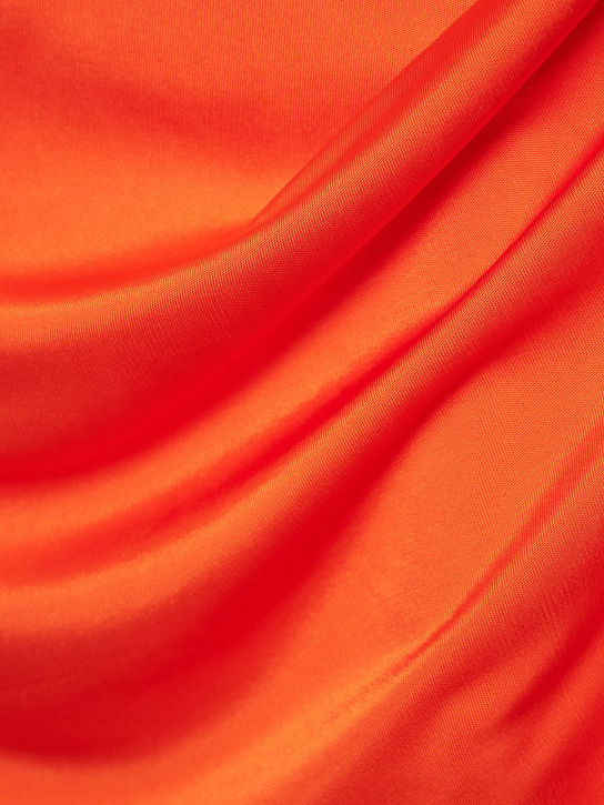 Stella McCartney: Capa de satén viscosa