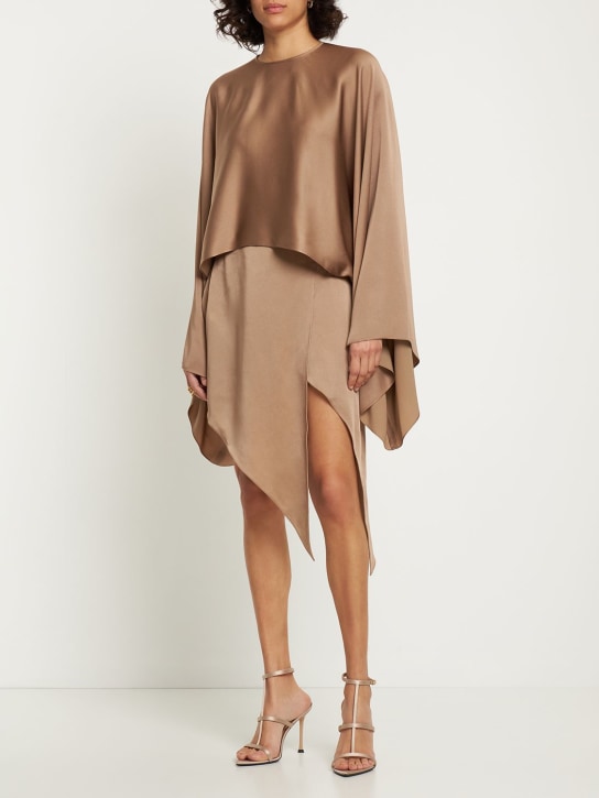 Stella McCartney: Minifalda de satén