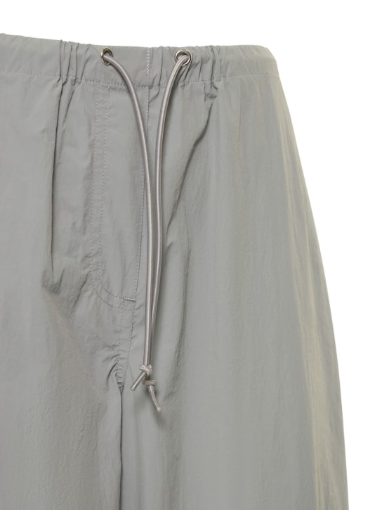 Saks Potts: Pantaloni loose fit Esther in nylon
