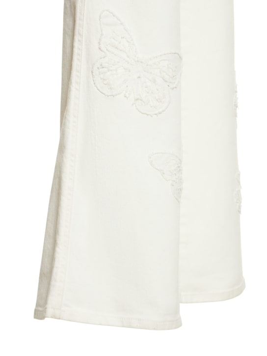 Blumarine: Bestickte Denimjeans mit niedrigem Bund