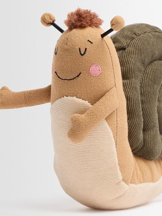 Bon Ton Toys: Sandy beige snail