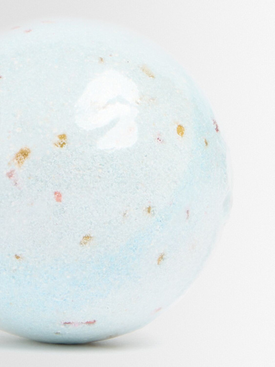Nailmatic: Blue bath bomb