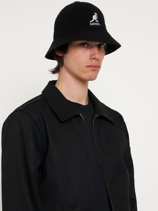 Kangol: Bob à logo