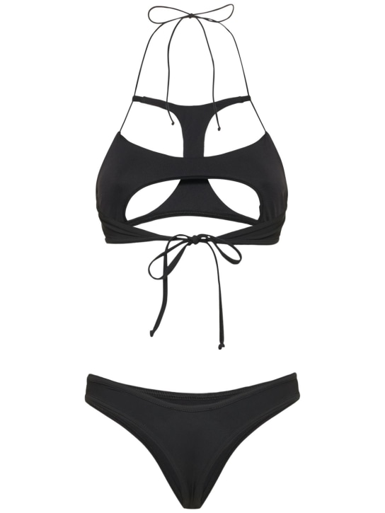 Andreadamo: Overlapping bikini