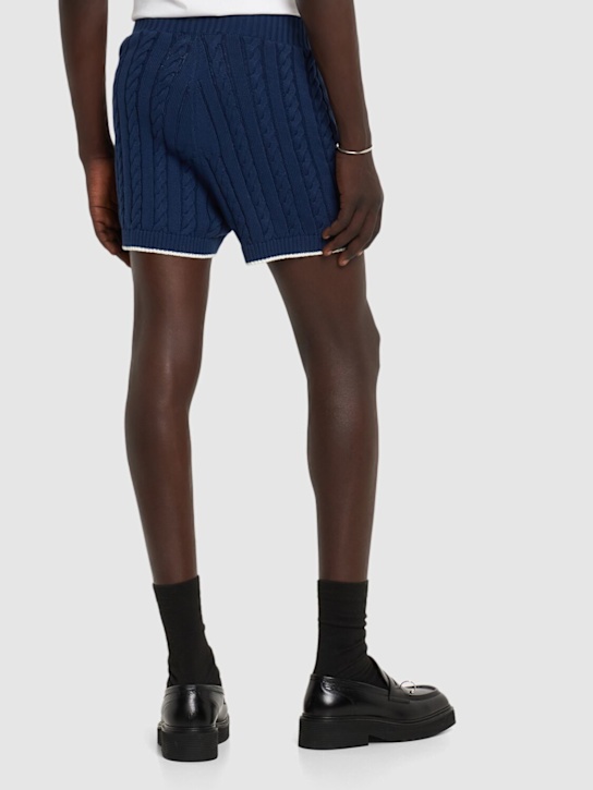 EGONlab: SHORTS AUS BAUMWOLLSTRICK „BUNNY“