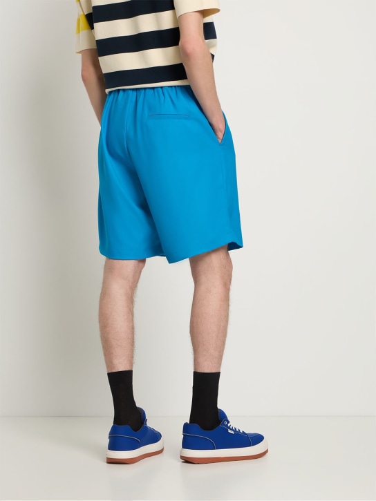 Bonsai: Short en laine vierge